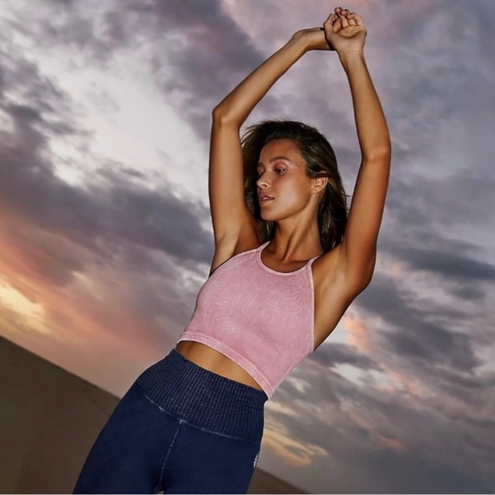 •SOLD• Free People Happiness Runs Crop Tank Top Bundle Black Pink White Size M/L - Picture 8 of 9